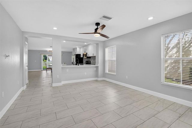 10830 LAKE SAINT CHARLES BOULEVARD, Riverview, FL 33578