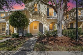 10830 LAKE SAINT CHARLES BOULEVARD, Riverview, FL 33578