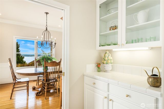 621 SW 295th Place, Federal Way, WA 98023