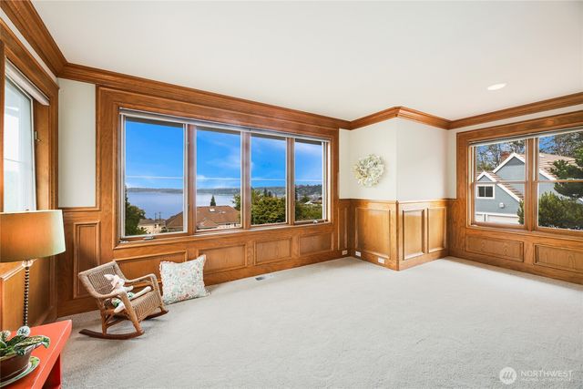 621 SW 295th Place, Federal Way, WA 98023