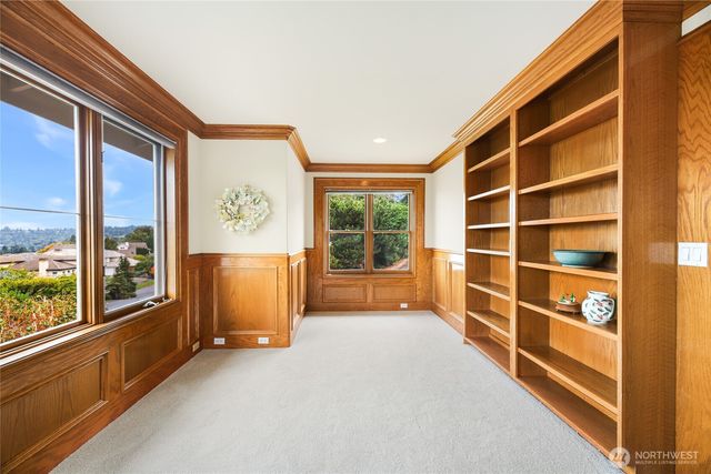 621 SW 295th Place, Federal Way, WA 98023