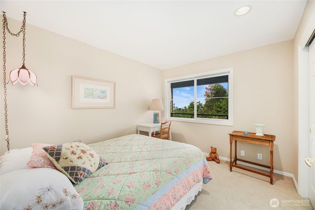 621 SW 295th Place, Federal Way, WA 98023