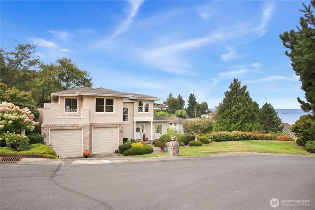 621 SW 295th Place, Federal Way, WA 98023