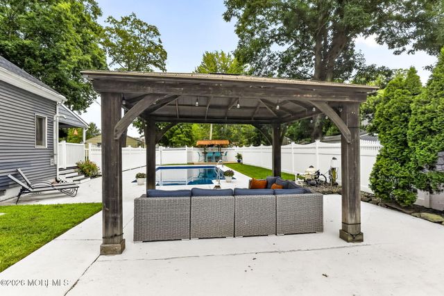 210 Robbins Road, Neptune Township, NJ 07753