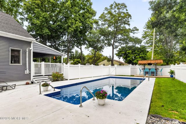210 Robbins Road, Neptune Township, NJ 07753