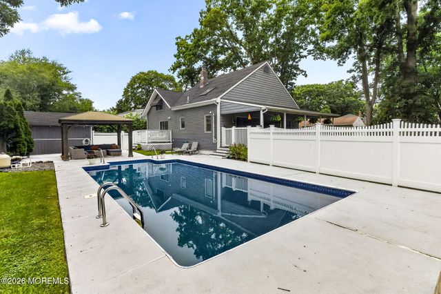210 Robbins Road, Neptune Township, NJ 07753