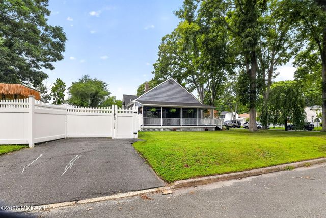 210 Robbins Road, Neptune Township, NJ 07753