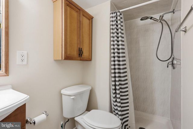 8747 ARLEY DR, Springfield, VA 22153