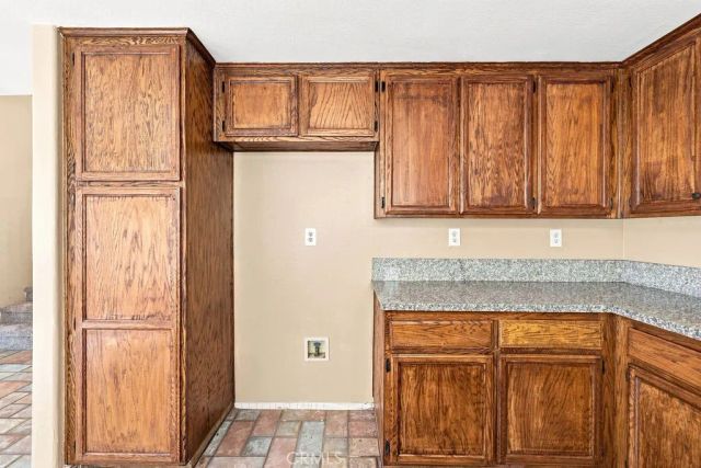 38841 Dianron, Palmdale, CA 93551
