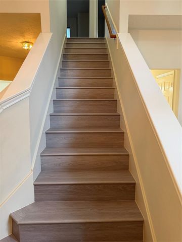 4738 Stoney Point Court, New Territory, TX 77479