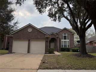 4738 Stoney Point Court, New Territory, TX 77479