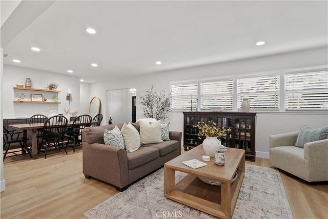 2154 Lees, Long Beach, CA 90815