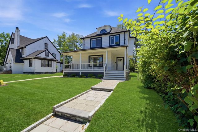 135 Whaley Street, Freeport, NY 11520