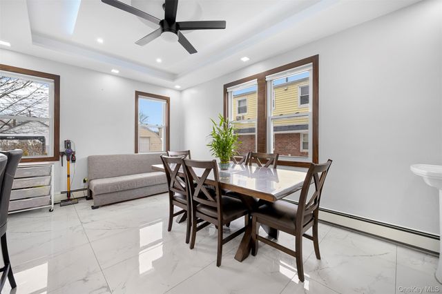 35 Barwick Street, Floral Park, NY 11001