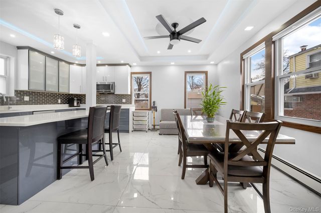 35 Barwick Street, Floral Park, NY 11001