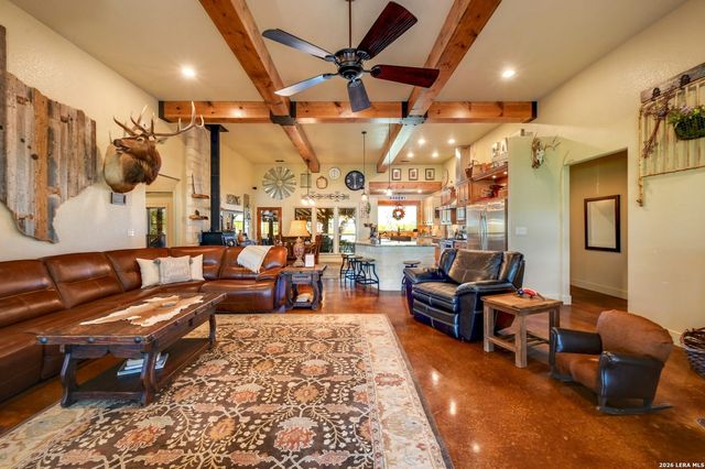 316 GO AWAY RD, Blanco, TX 78606