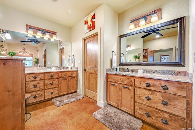 316 GO AWAY RD, Blanco, TX 78606