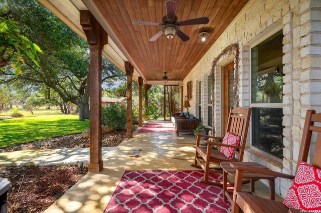 316 GO AWAY RD, Blanco, TX 78606