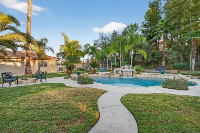 32727 Salvia Circle, Winchester, CA 92596