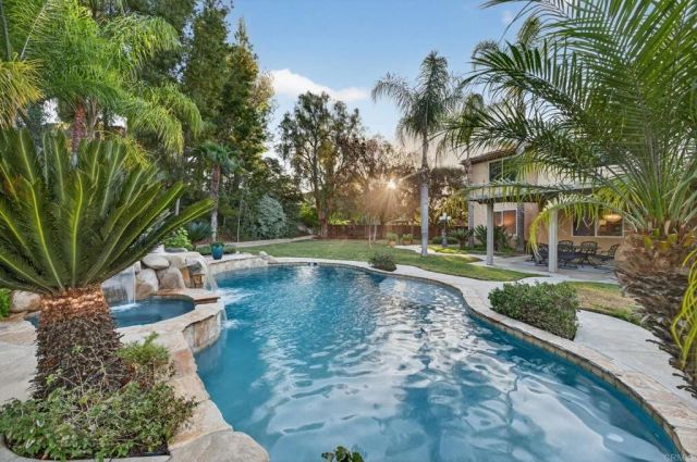 32727 Salvia Circle, Winchester, CA 92596