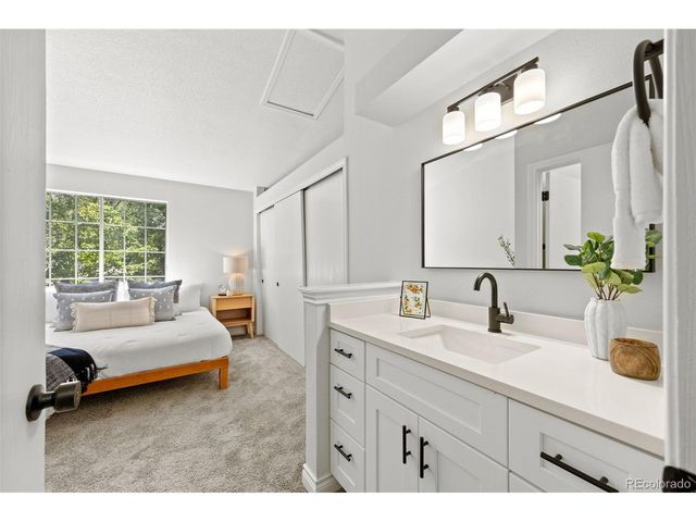 1982 Newland Ct, Lakewood, CO 80214