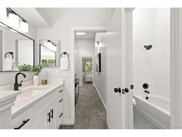 1982 Newland Ct, Lakewood, CO 80214