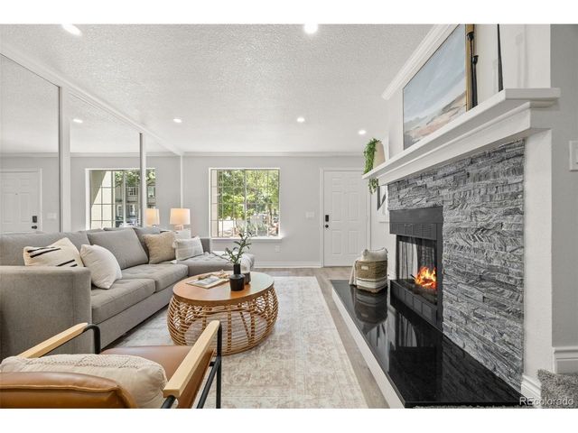 1982 Newland Ct, Lakewood, CO 80214