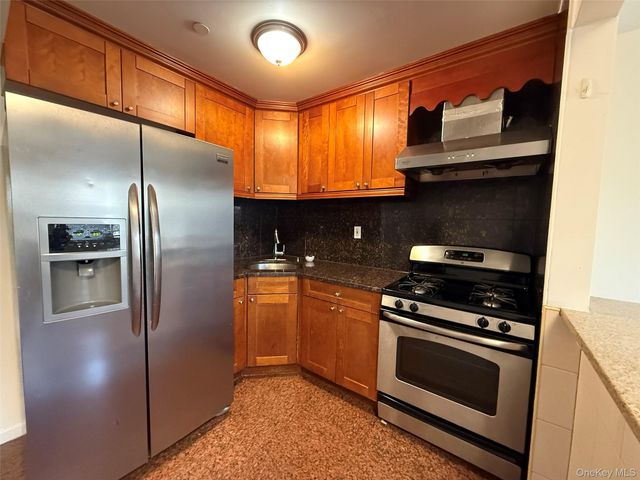 42-20 196th Street 1FL, Flushing, NY 11358