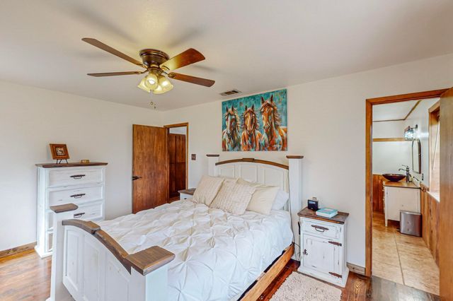 9657 County Road 1222, Rio Vista, TX 76093
