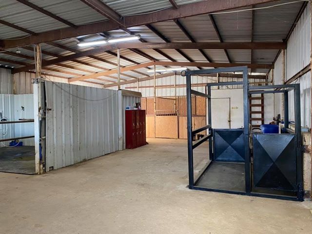9657 County Road 1222, Rio Vista, TX 76093