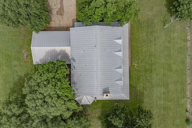 9657 County Road 1222, Rio Vista, TX 76093
