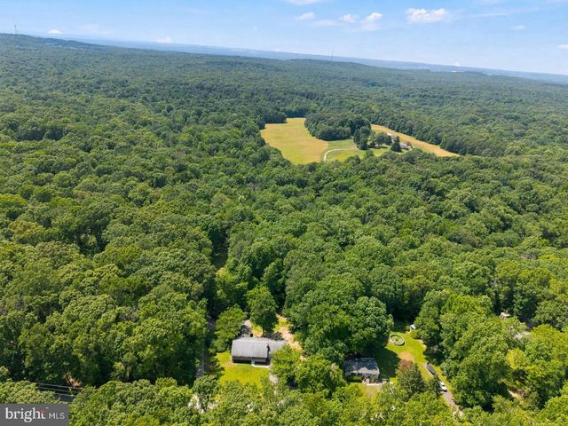 2115 OLD ELK NECK RD, Elkton, MD 21921