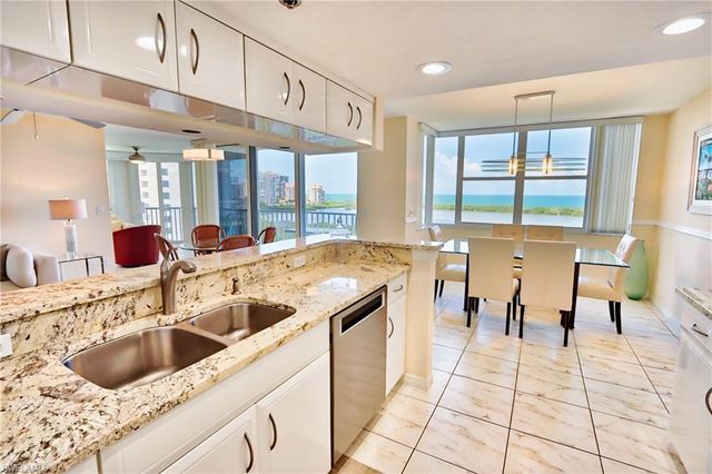 5550 Heron Point DR 902, Naples, FL 34108