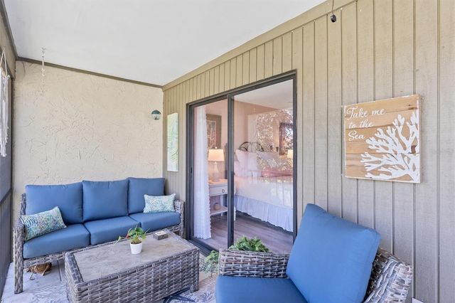 667 BIRD BAY CIRCLE 96, Venice, FL 34285