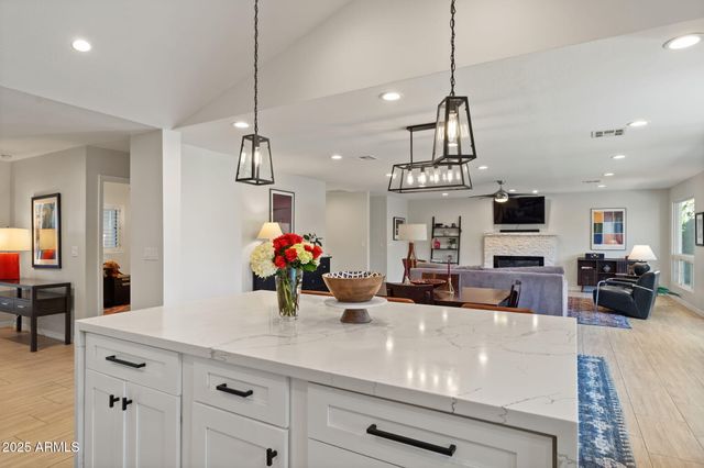 7435 E CORRINE Road, Scottsdale, AZ 85260
