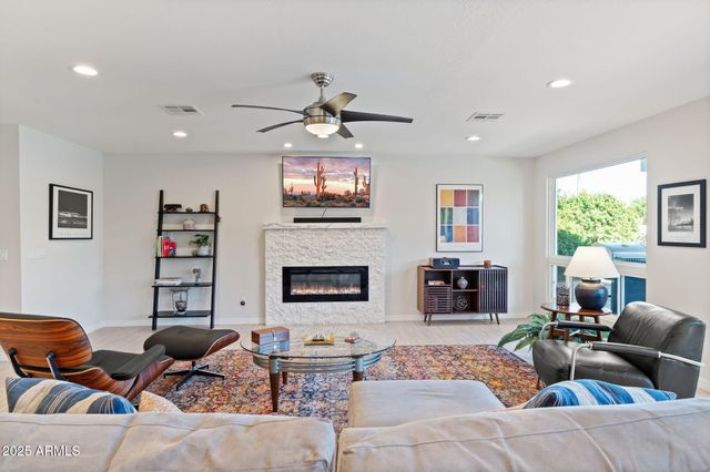 7435 E CORRINE Road, Scottsdale, AZ 85260