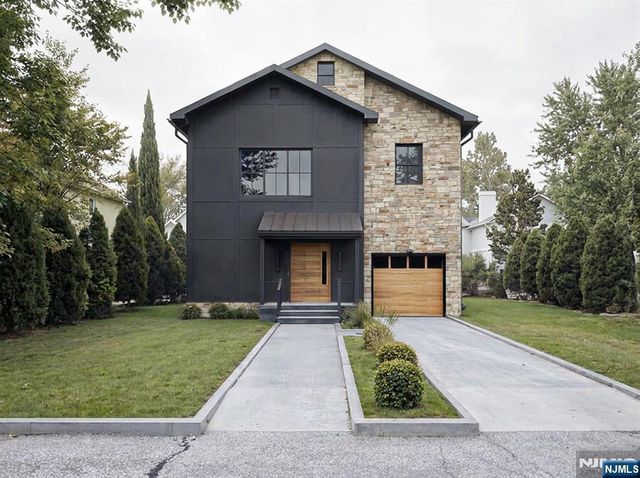 64 Eagle Avenue, New Milford, NJ 07646