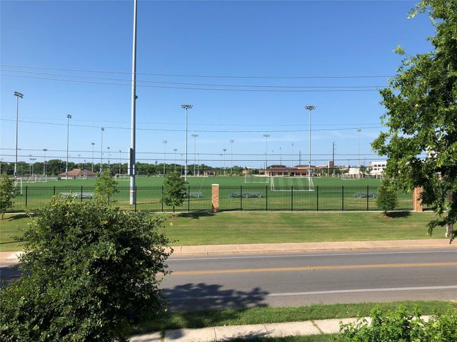 404 W 51st ST B, Austin, TX 78751