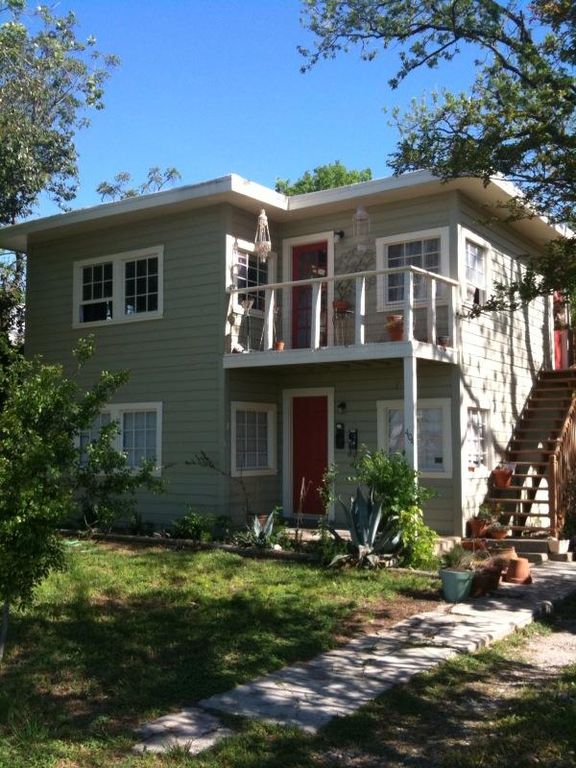 404 W 51st ST B, Austin, TX 78751