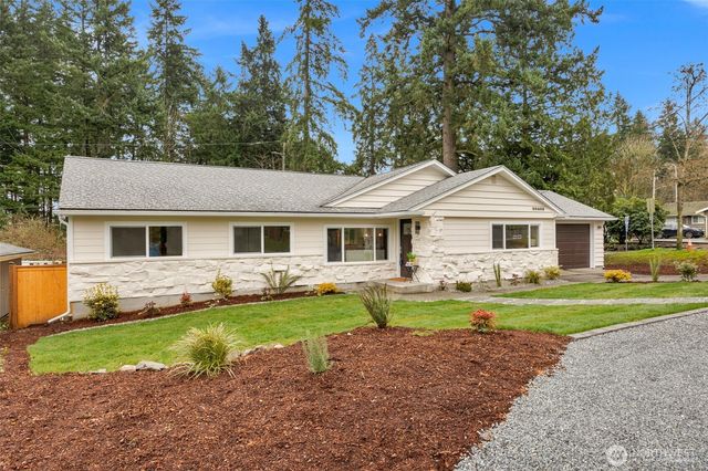 20008 Meridian Place N, Shoreline, WA 98133