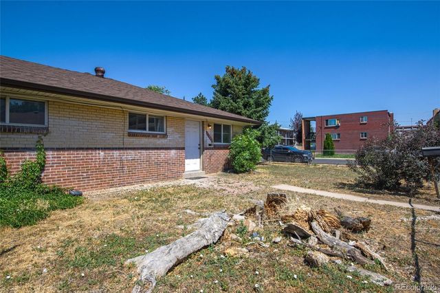 13080 E 13th Place, Aurora, CO 80011