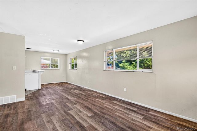 13080 E 13th Place, Aurora, CO 80011