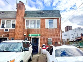 6143 157th Street, Flushing, NY 11367