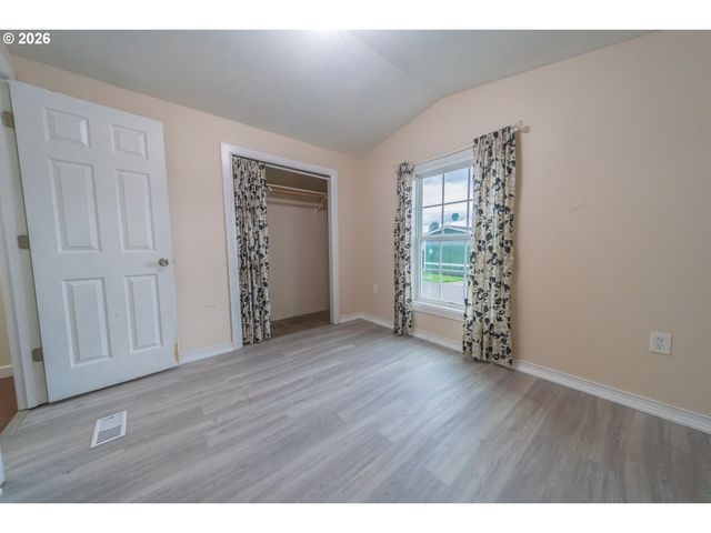 5900 Ne 131ST Ave, Vancouver, WA 98682