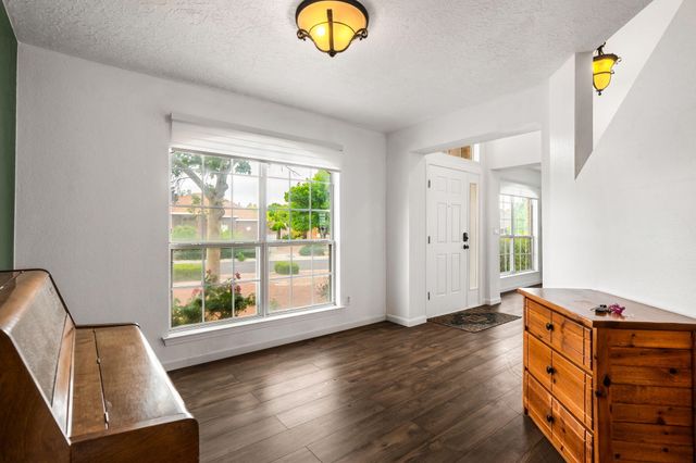 7115 Westford Place NW, Albuquerque, NM 87114