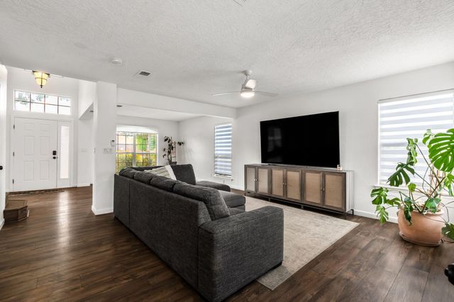 7115 Westford Place NW, Albuquerque, NM 87114