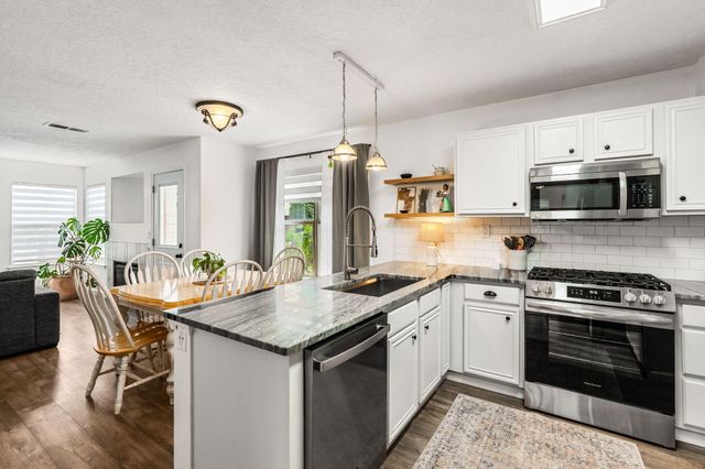 7115 Westford Place NW, Albuquerque, NM 87114