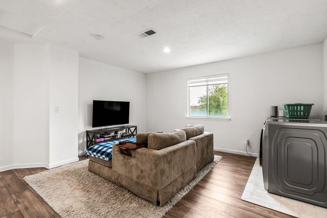 7115 Westford Place NW, Albuquerque, NM 87114