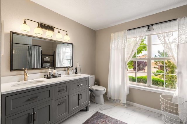7115 Westford Place NW, Albuquerque, NM 87114