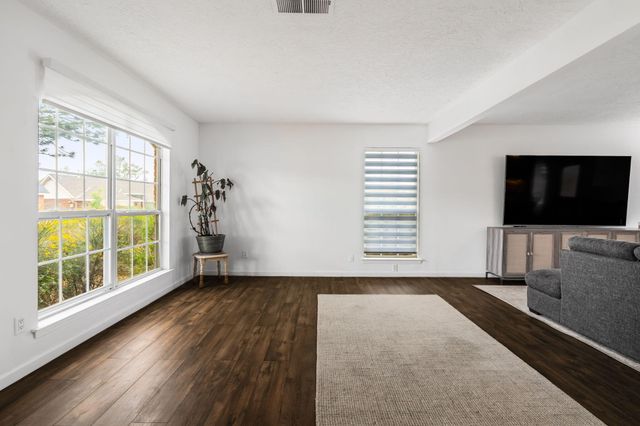 7115 Westford Place NW, Albuquerque, NM 87114